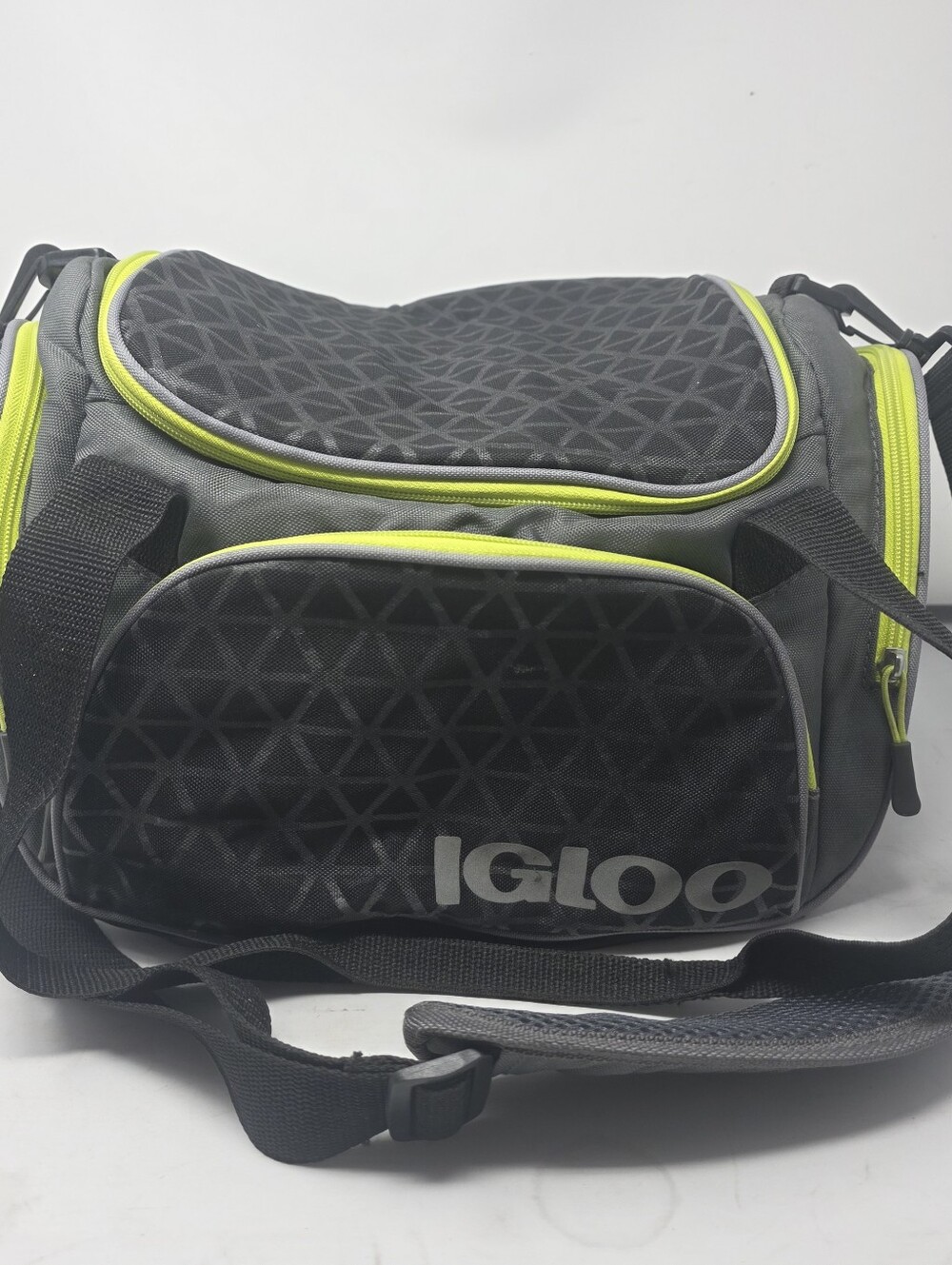 Igloo 18 Can Laguna Gripper Soft Sided Cooler Bag Gray Acid Green 13x10x10
